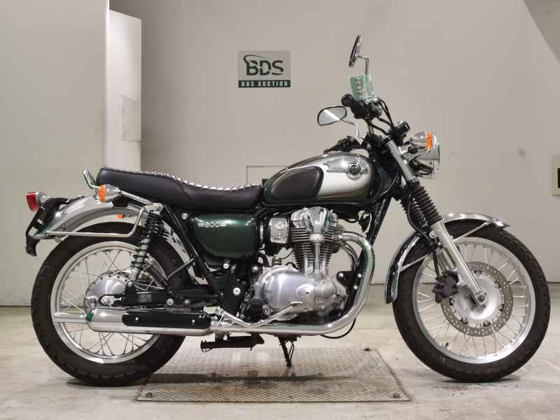 Kawasaki W800 2011