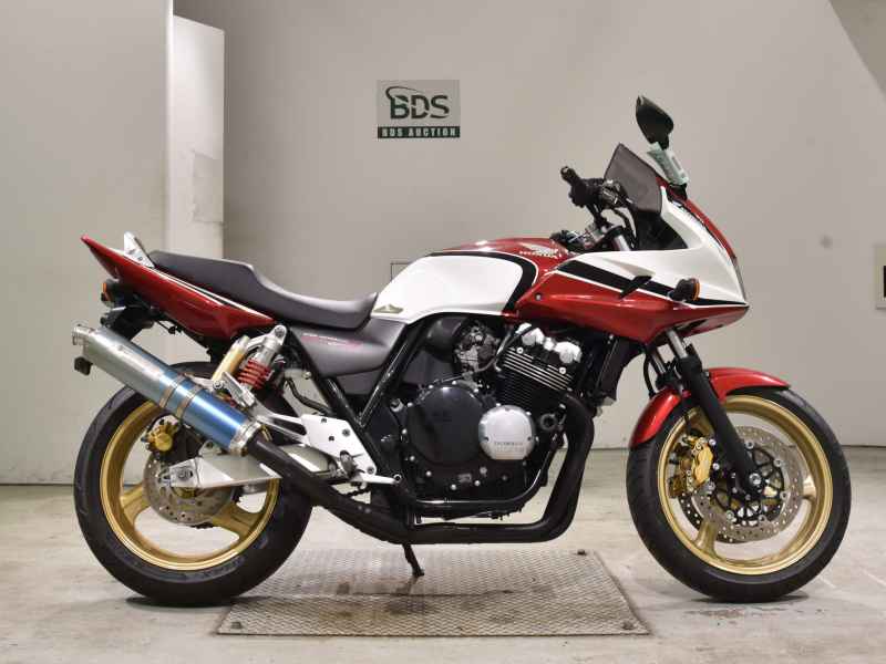 Honda CB400 Super Boldor 2005