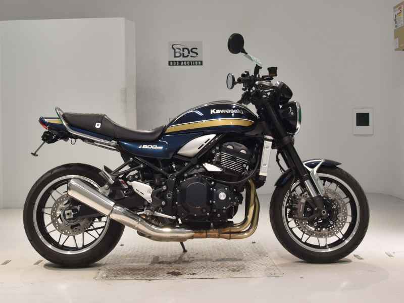 Kawasaki Z900RS 2022