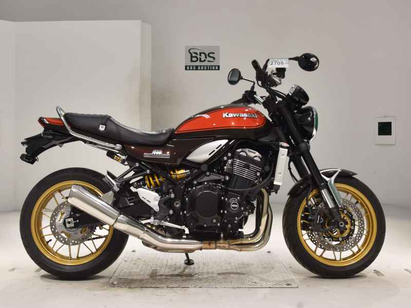 Kawasaki Z900RS 2022