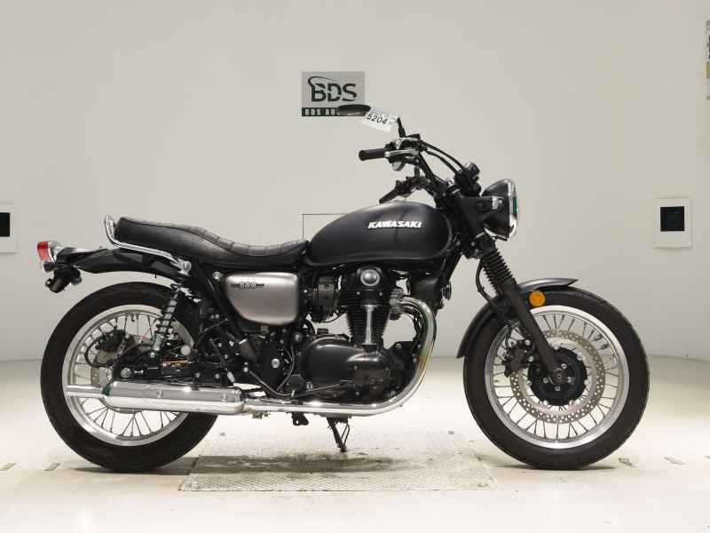 Kawasaki W800 STREET 2021