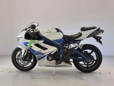 Triumph Daytona 675 2010