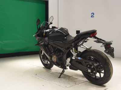 Honda CBR650R 2022