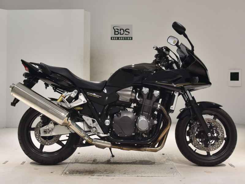 Honda CB1300 Super Boldor 2011