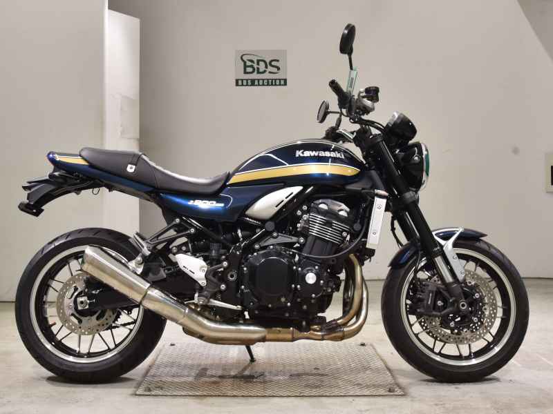 Kawasaki Z900RS 2023