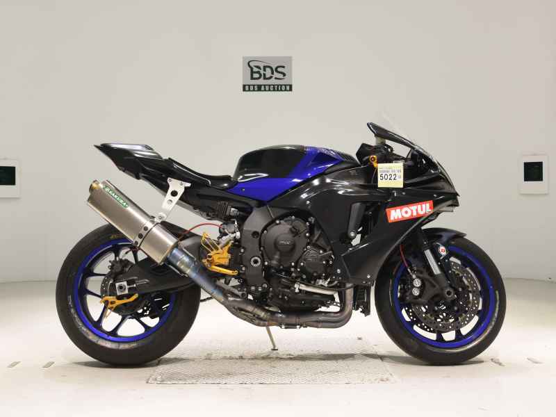 Yamaha YZF-R1 2022