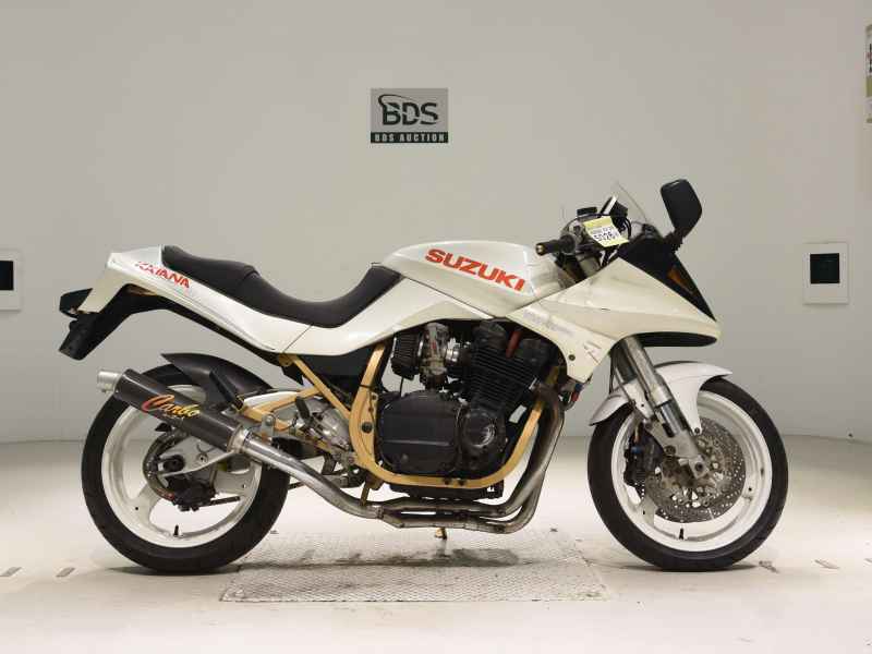 Suzuki GSX750S Katana 1986