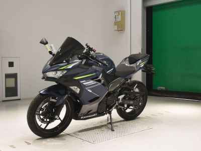 Kawasaki Ninja 400 2022