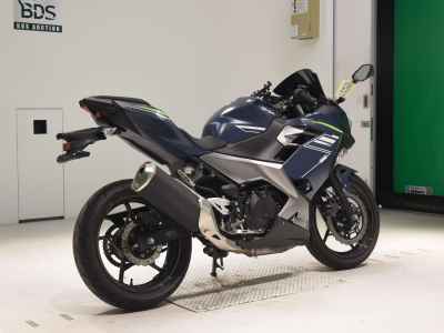 Kawasaki Ninja 400 2022