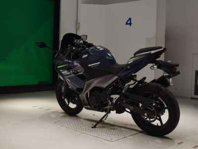 Kawasaki Ninja 400 2022