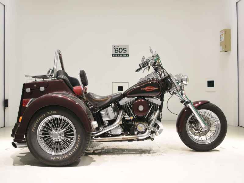 Harley-Davidson FXSTS1340 Trike 2004