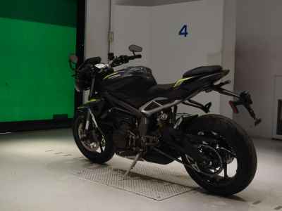 Triumph Street Triple RS 2021