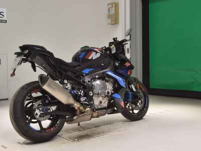 BMW M1000R 2024