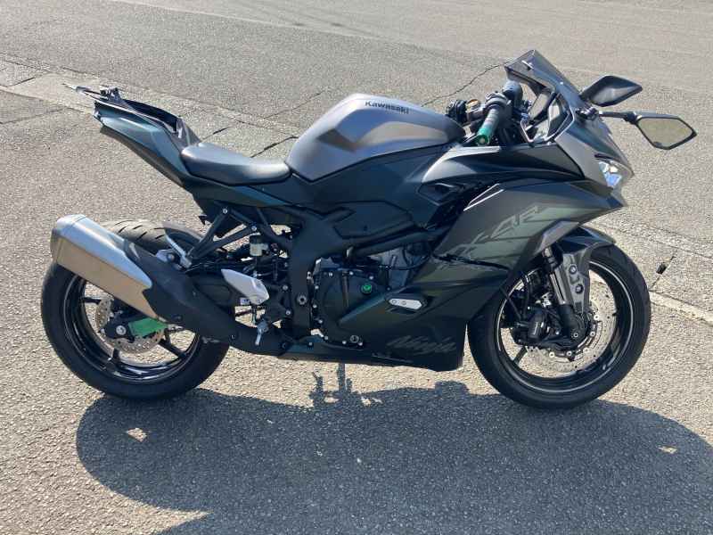 Kawasaki Ninja ZX-4R SE 2024