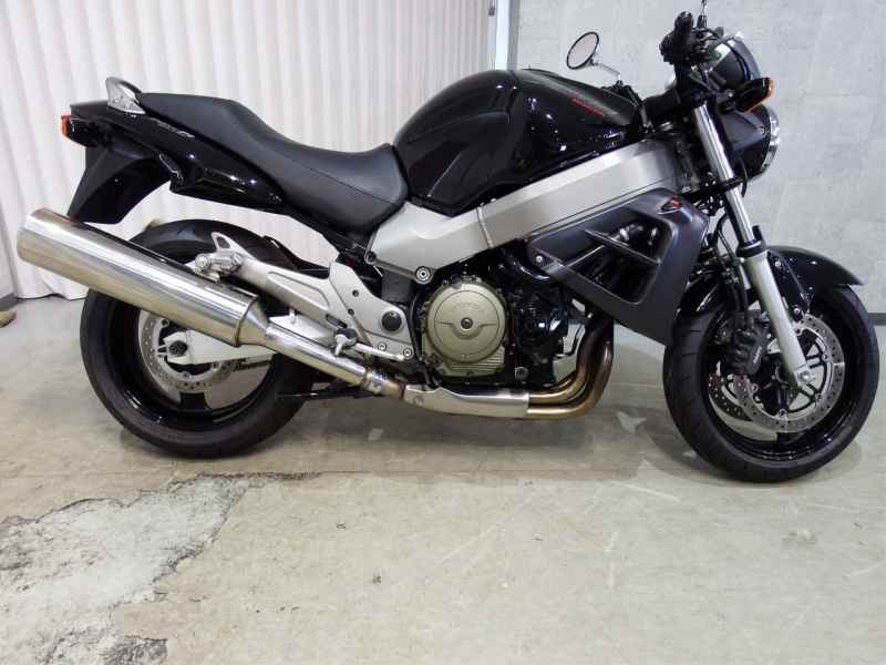 Honda X11 2000