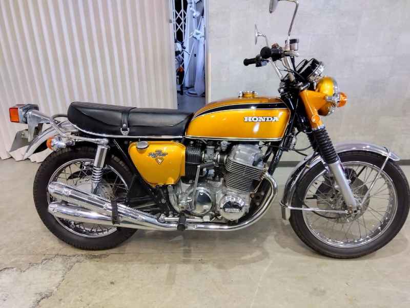 Honda CB750 1975