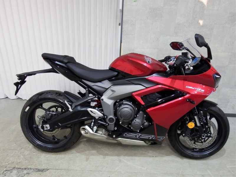 Triumph Daytona 660 2024