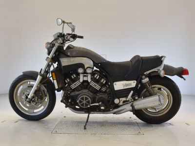 Yamaha V-Max 2001