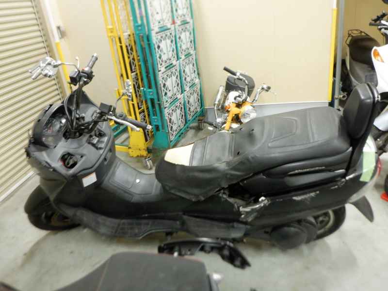 Suzuki Skywave 400 2000