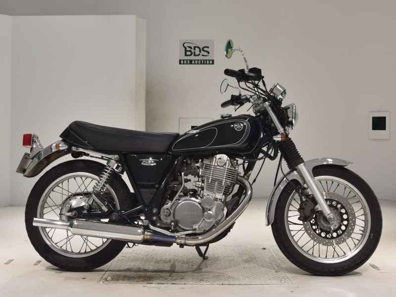 Yamaha SR400 2017