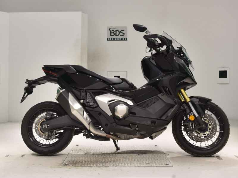 Honda X-ADV750 2021