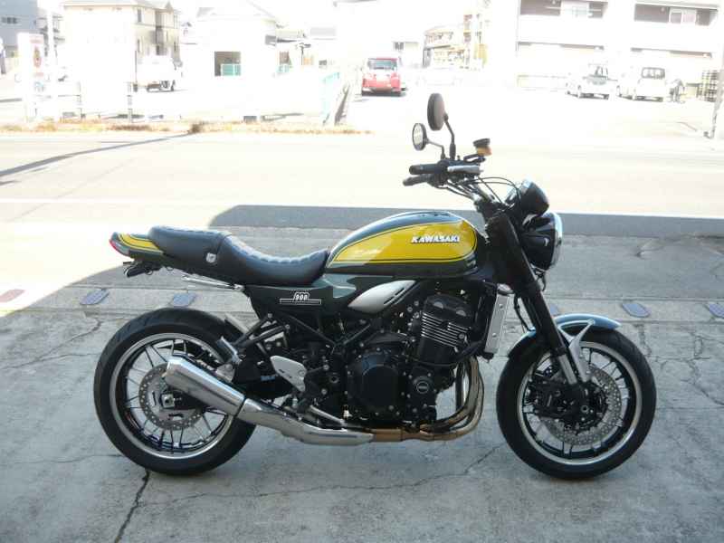 Kawasaki Z900RS 2024