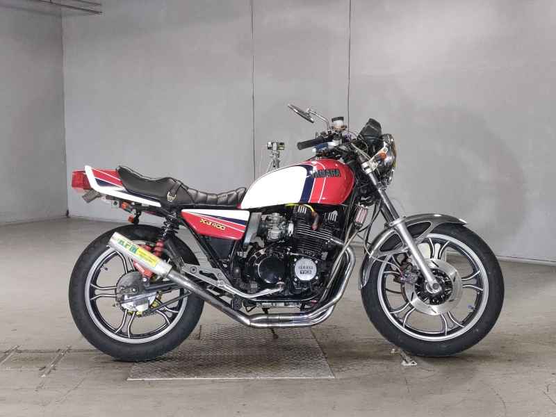 Yamaha XJ400 1983