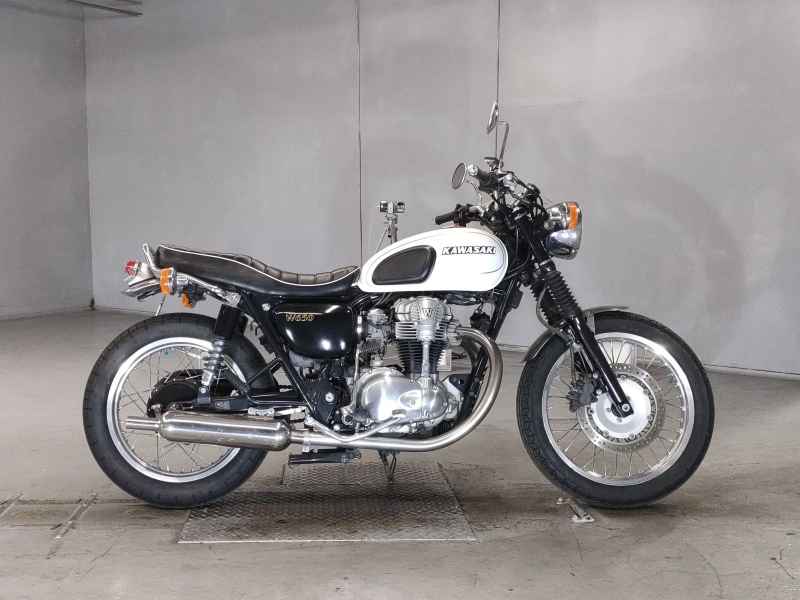 Kawasaki W650 2010