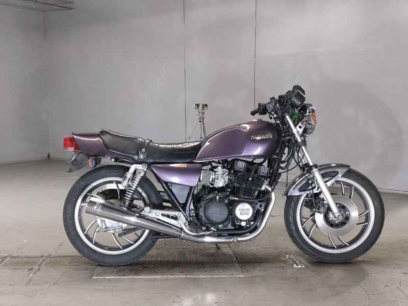 Yamaha XJ400 2024