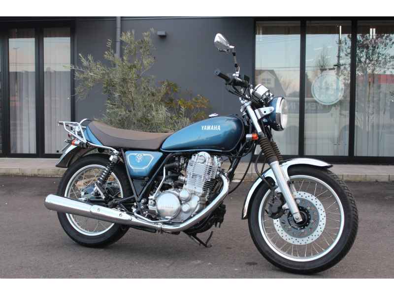 Yamaha SR400 2019