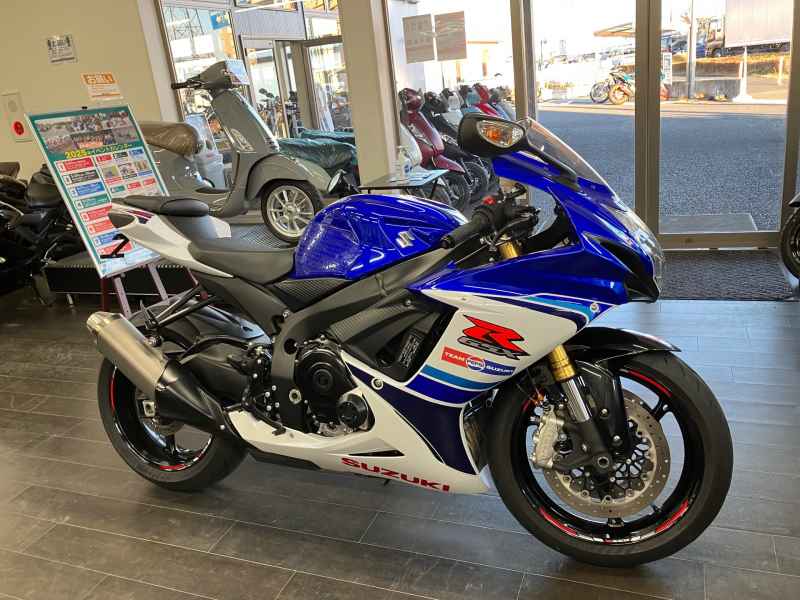 Suzuki GSX-R750 2016