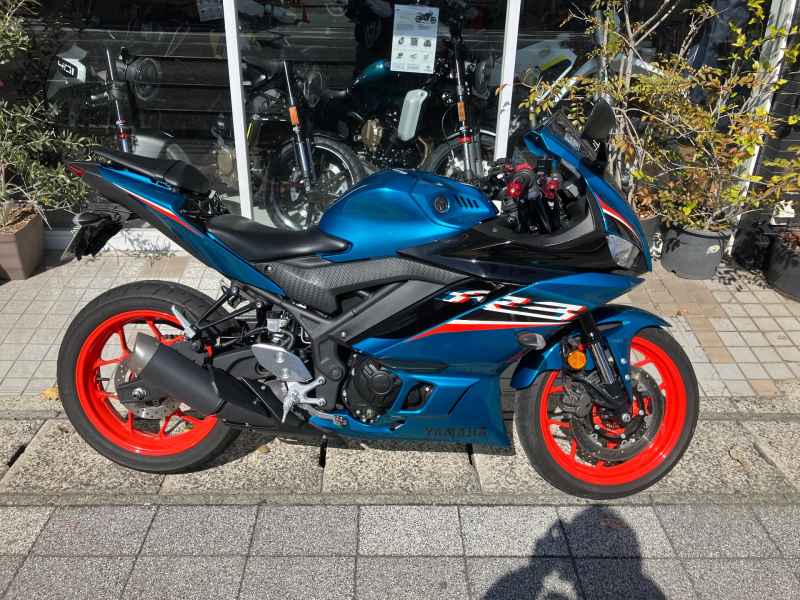 Yamaha YZF-R3 ABS 2021