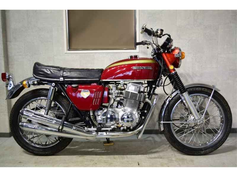 Honda CB750 2021