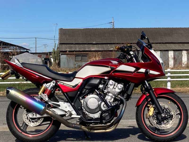 Honda CB400 Super Boldor 2013