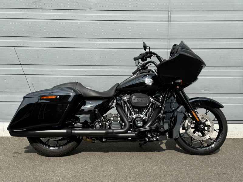 Harley-Davidson FLTRXS 2022