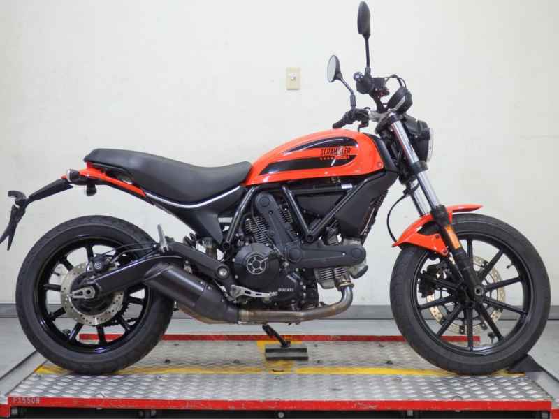 Ducati Scrambler Sixty2 2018