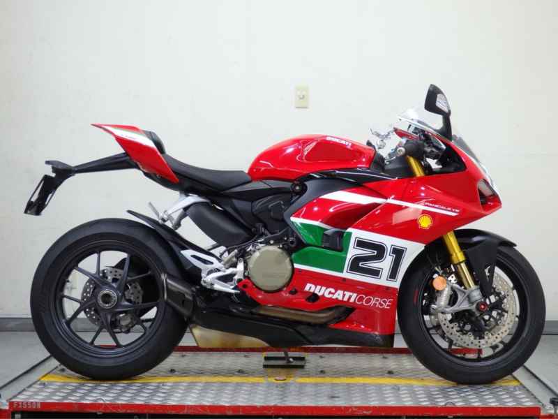 Ducati Panigale V2 Bayliss 1ST CHAMPION 2024