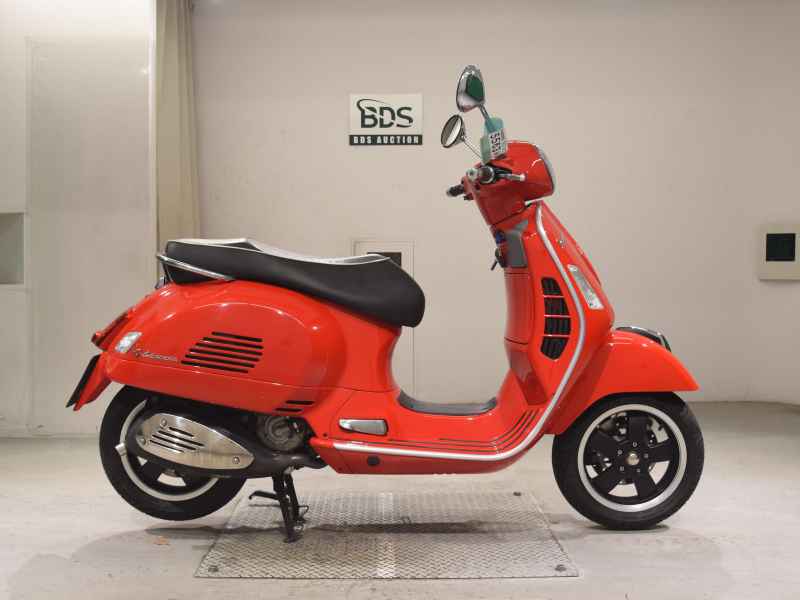 Vespa GTS300IE 2015