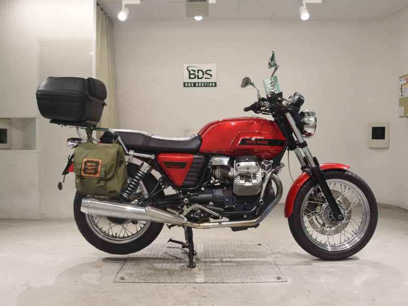 Moto Guzzi V7 Classic 2010