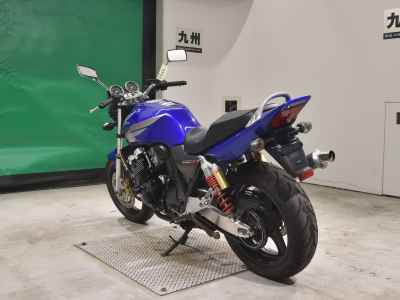 Honda CB400SFV 2006