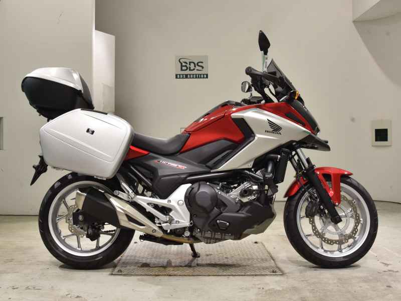 Honda NC750X DCT 2016