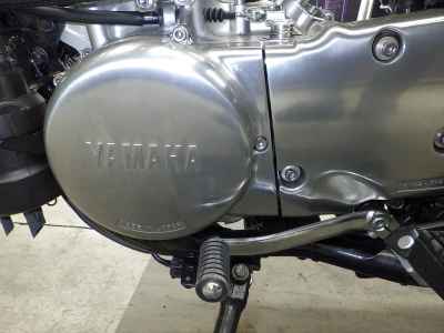 Yamaha SR400 2021