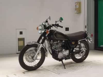 Yamaha SR400 2021