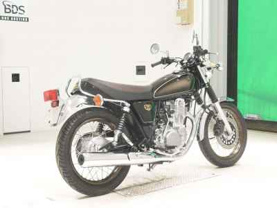 Yamaha SR400 2021