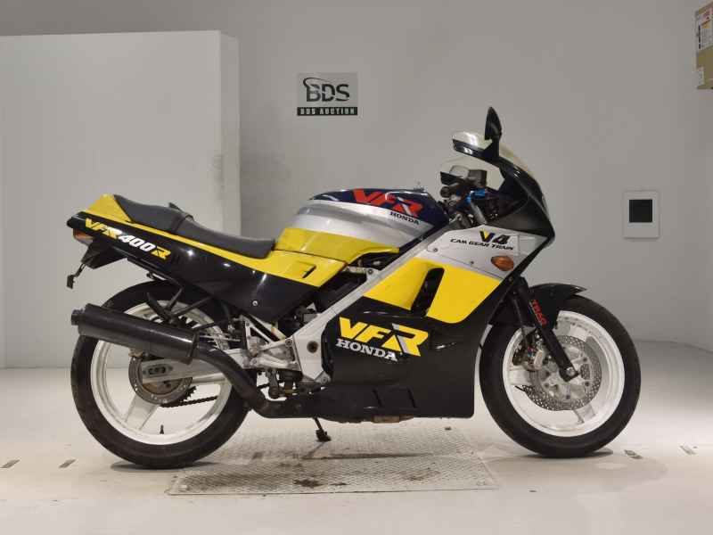 Honda VFR400R 1988