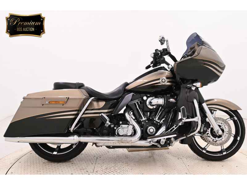 Harley-Davidson FLTRXSE1800CVO 2013