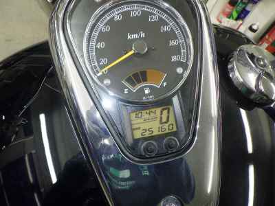 Suzuki Intruder 400 Classic 2010