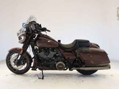 Harley-Davidson FLHXSE1980CVO 2024