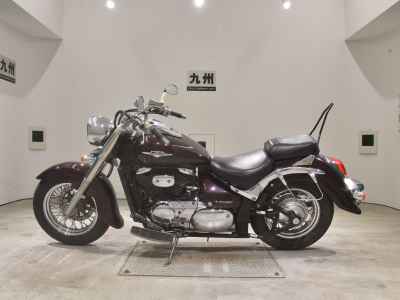 Suzuki Intruder 400 Classic 2010