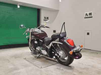 Suzuki Intruder 400 Classic 2010